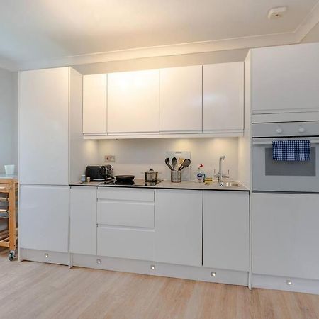 Cosy 2 Bed In Kensington Olympia Lejlighed London Eksteriør billede