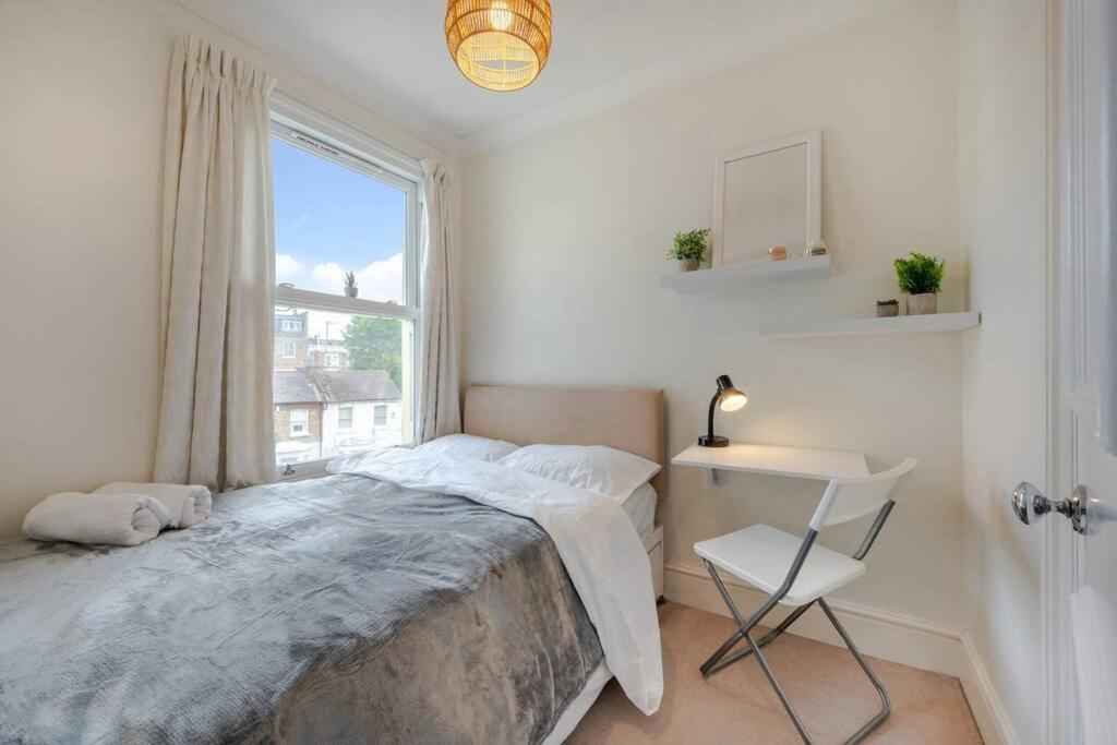 Cosy 2 Bed In Kensington Olympia Lejlighed London Eksteriør billede